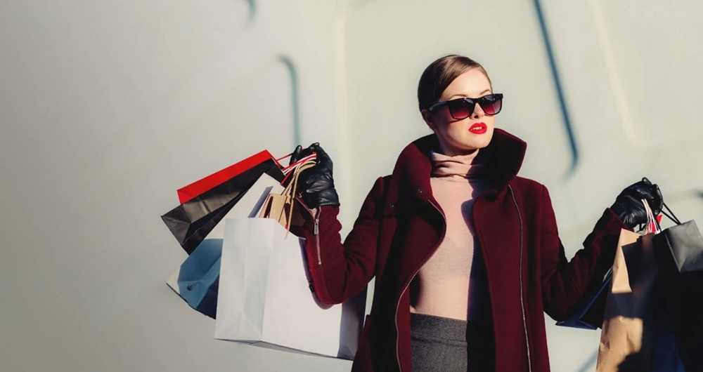 Luxury Apparel Marketing: Strategies, Trends, and Brand Positioning in the Global Fashion Market